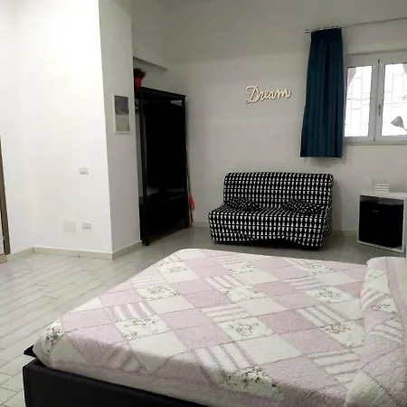 Dora's House Guest house Naples