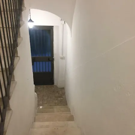 Dora's House *