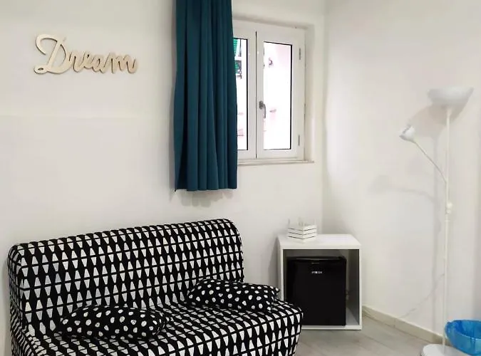 Dora's House 4* Naples