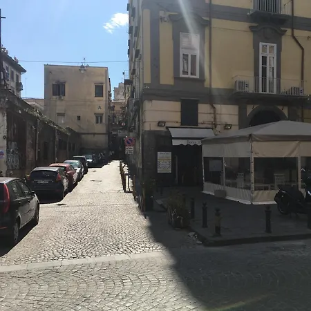 Gasthuis Dora's House Napels