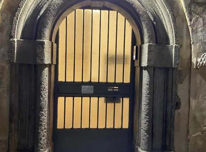 Konukevi Dora's House Napoli