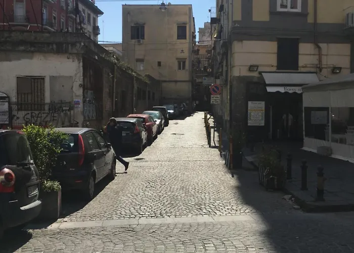 Konukevi Dora's House 4*