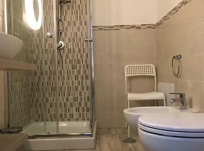 Konukevi Dora's House 4*